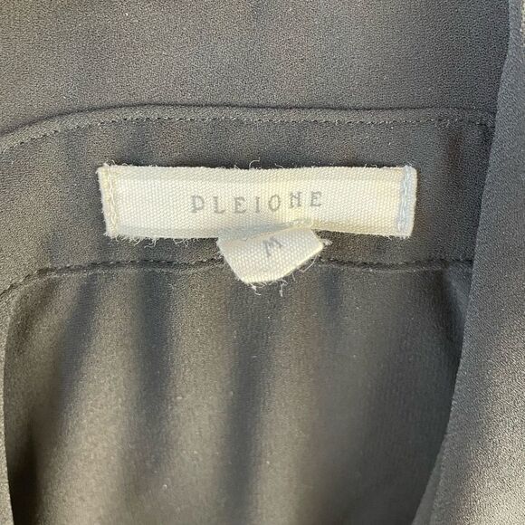 Pleione Black Button Down Top Size M EUC - Picture 8 of 9